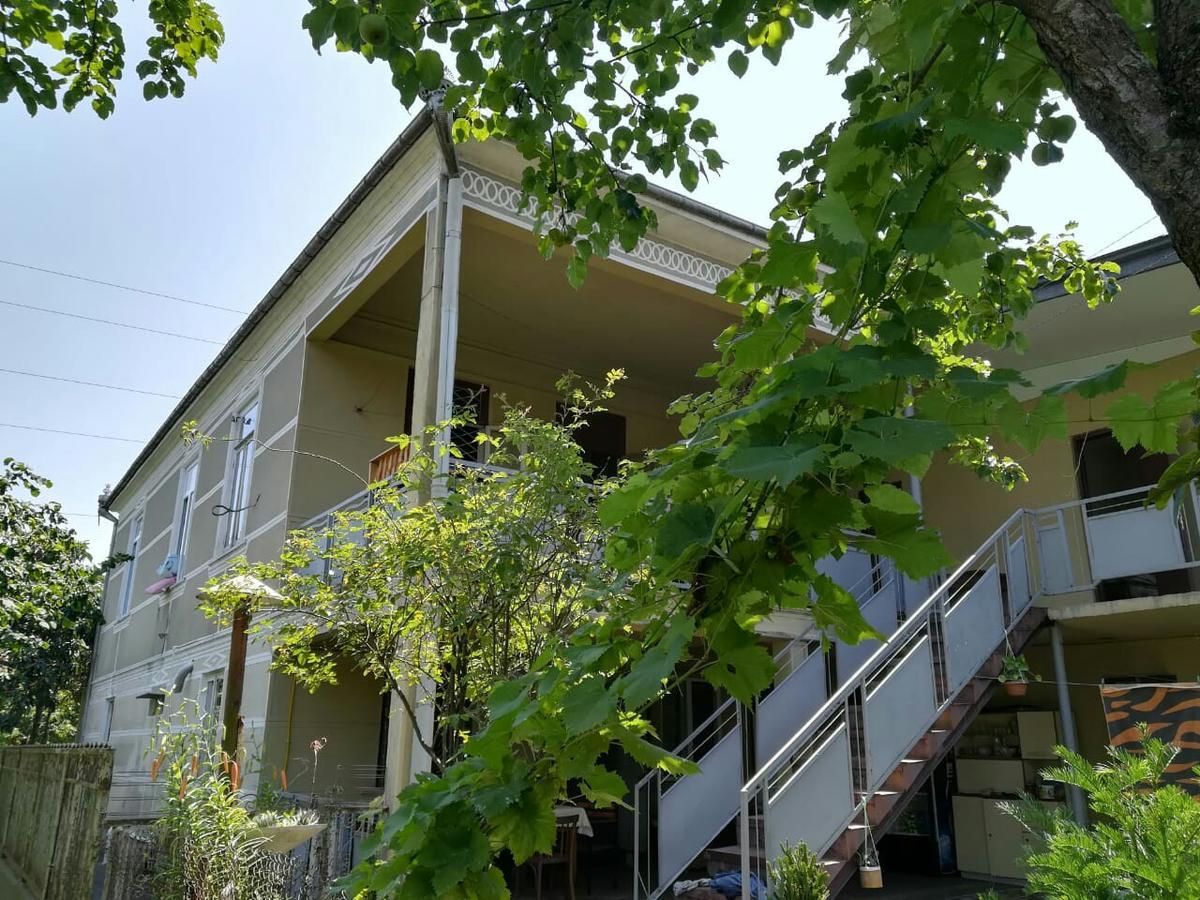 Guest House Of Givi Kobuleti Zewnętrze zdjęcie