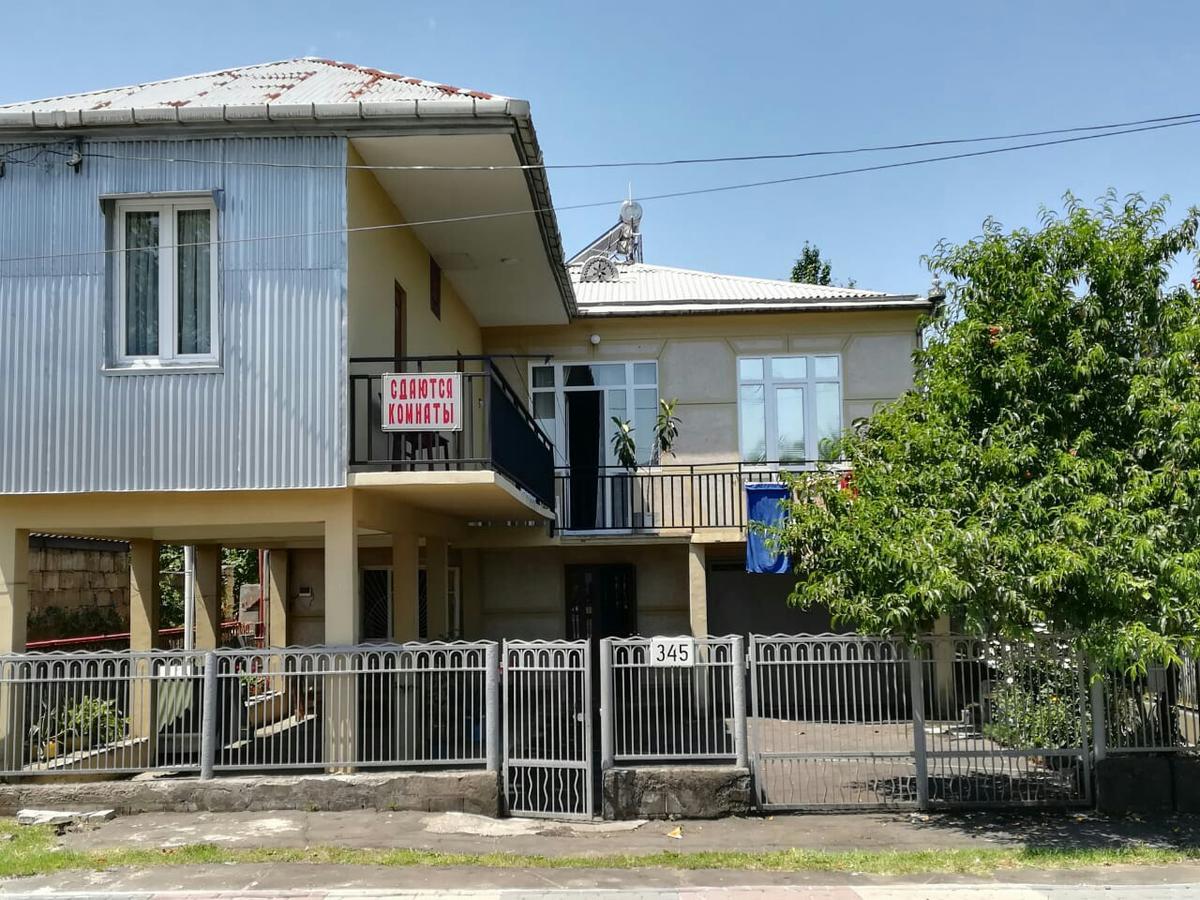 Guest House Of Givi Kobuleti Zewnętrze zdjęcie