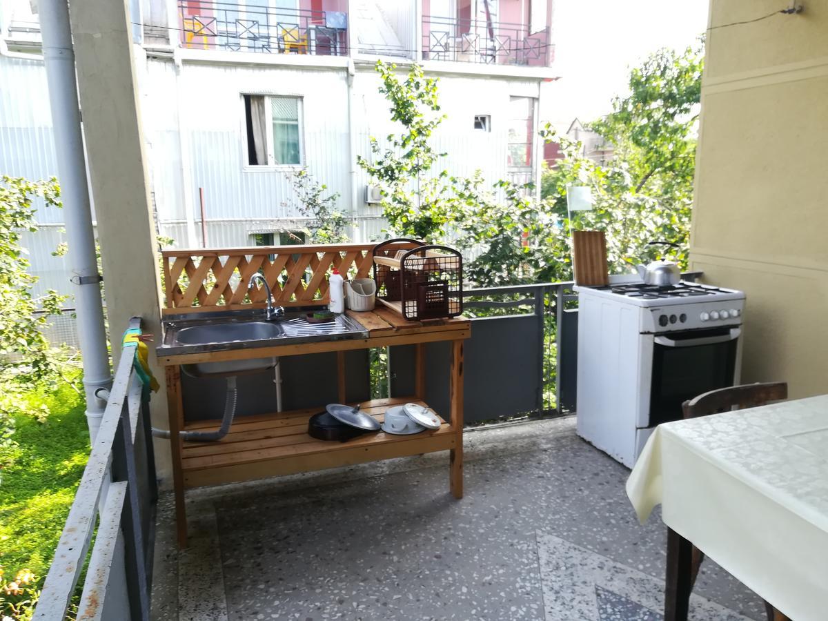 Guest House Of Givi Kobuleti Zewnętrze zdjęcie